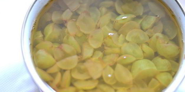 чизкейк с белым вином и виноградом