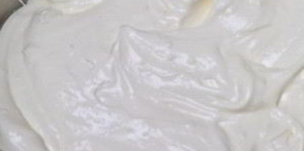 чизкейк с ежевикой, малиной и гранатом