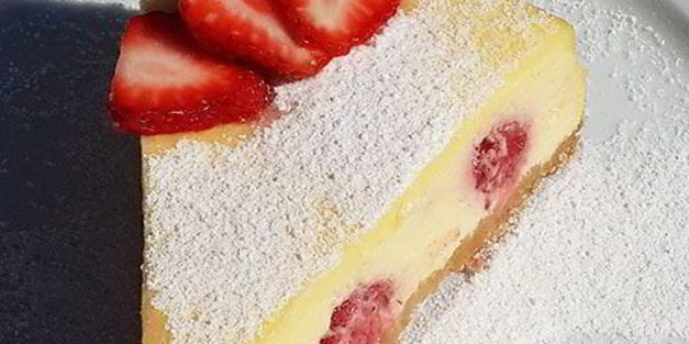 чизкейк с клубникой