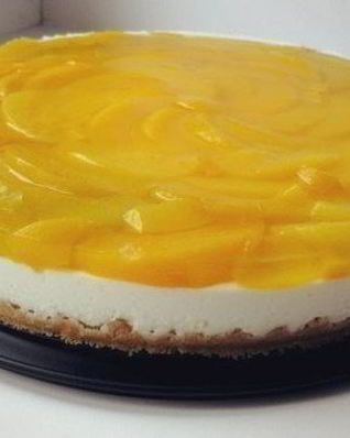 Чизкейк с персиками без выпечки