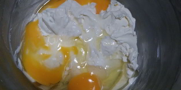 чизкейк с шоколадным бисквитом