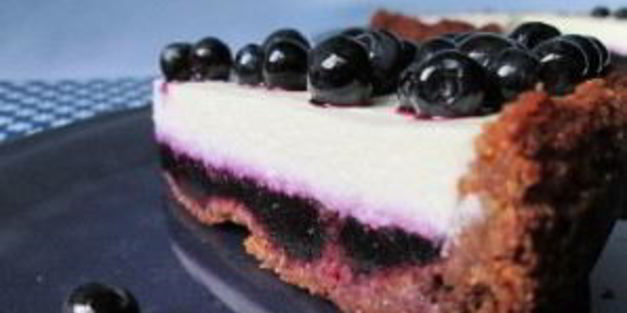 чизкейк со свежими ягодами