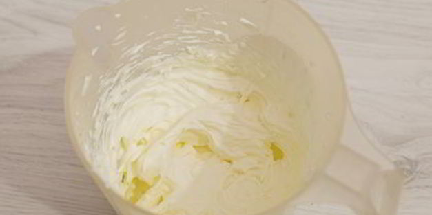 холодный клубничный чизкейк