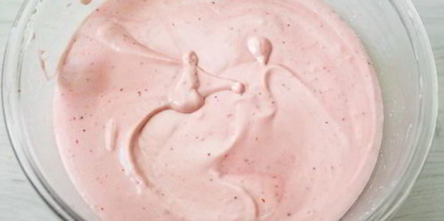 холодный клубничный чизкейк