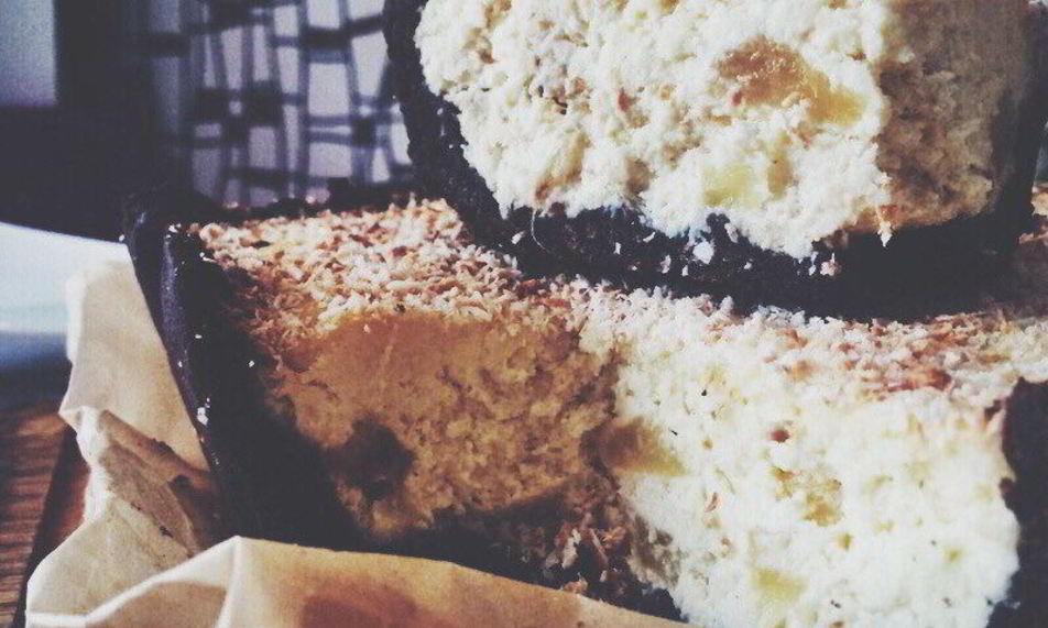 Рецепт кокосовый чизкейк с кусочками ананаса