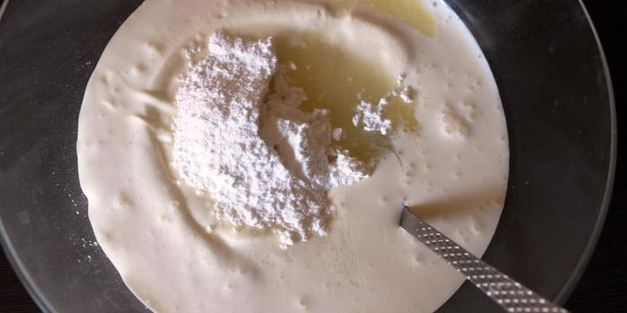 маковый чизкейк под лимонно-сметанным топпингом