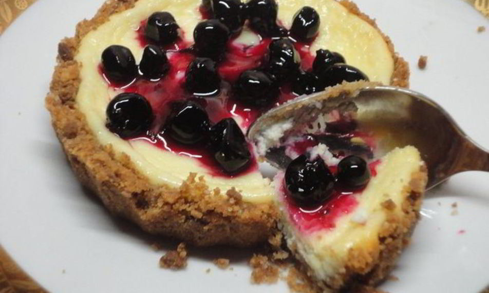 Рецепт мини-чизкейки с ягодами