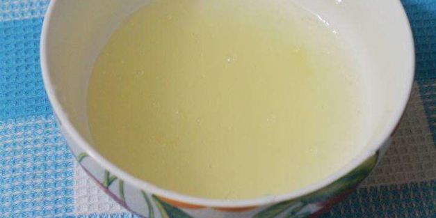 мясной чизкейк с соусом из брусники