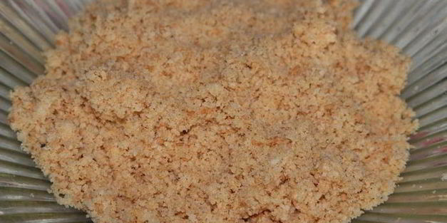 печеночный чизкейк с орехами и грибами