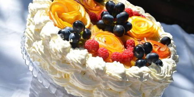 шоколадный чизкейк с фруктами