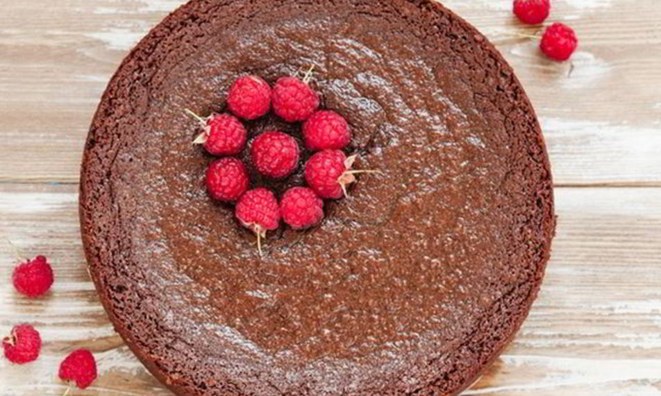 Рецепт шоколадный чизкейк с малиной