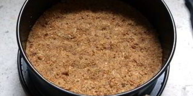 вишневый чизкейк с ароматом корицы