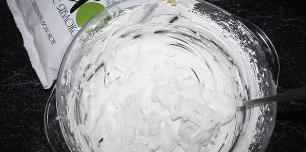 десерт хворост под снегом