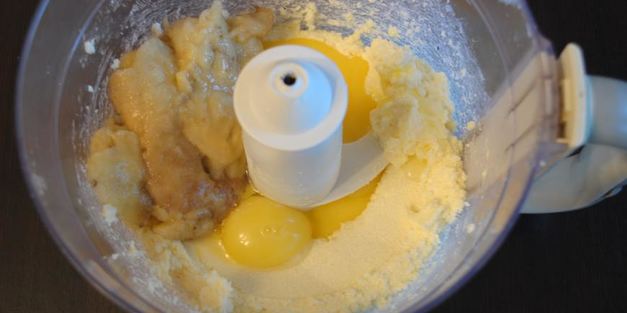 бананово-шоколадный кекс