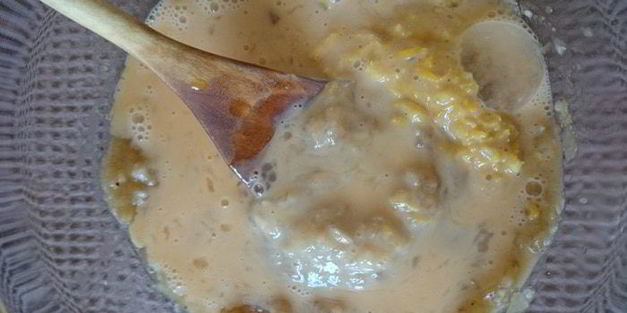 банановый кекс с кедровыми орешками и цедрой лимона