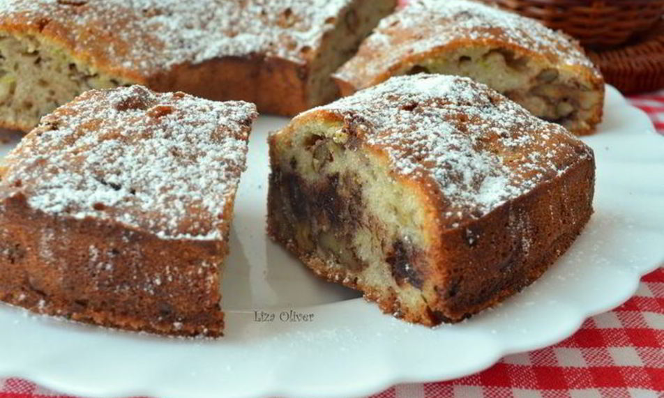 Рецепт кабачковый кекс-кольцо с шоколадом и орешками