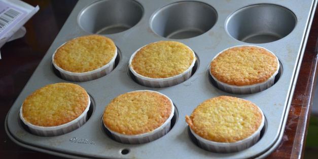 капкейки с черничным джемом