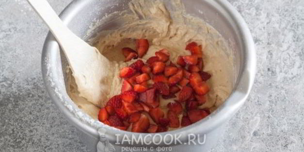 капкейки с клубникой