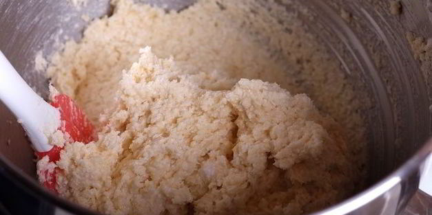 кекс кокосовый новогодний