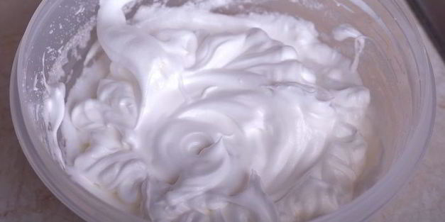 кекс кокосовый новогодний