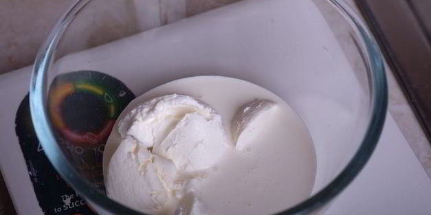 кекс кокосовый новогодний