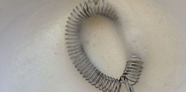 кекс на сыворотке из кукурузной крупы с клюквой и апельсиновой цедрой