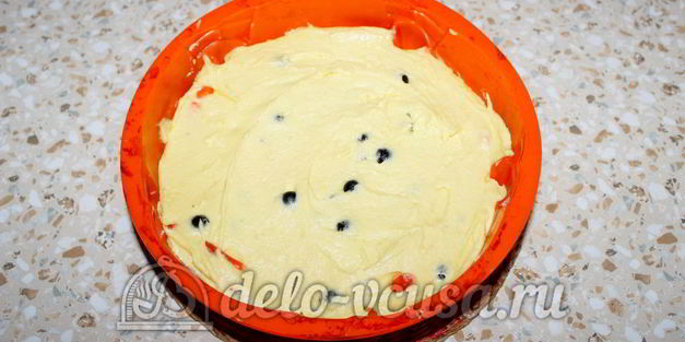 кекс с черной смородиной