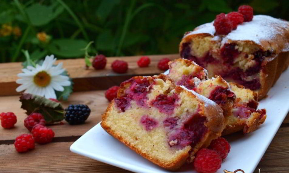 Рецепт кекс с ежевикой и малиной