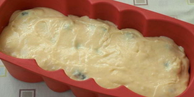 кекс с ежевикой и малиной