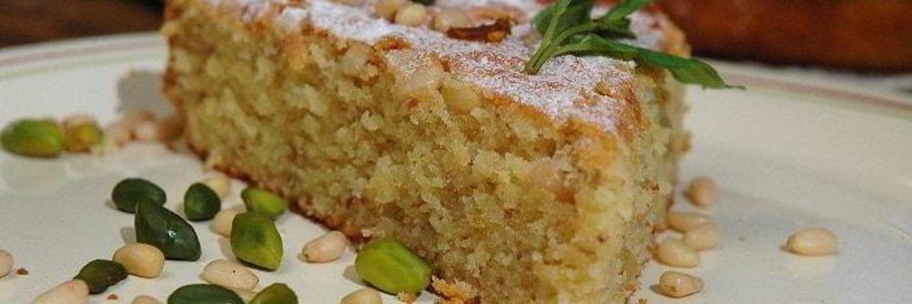 Кекс с кедровыми орешками