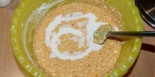 кекс с хурмой