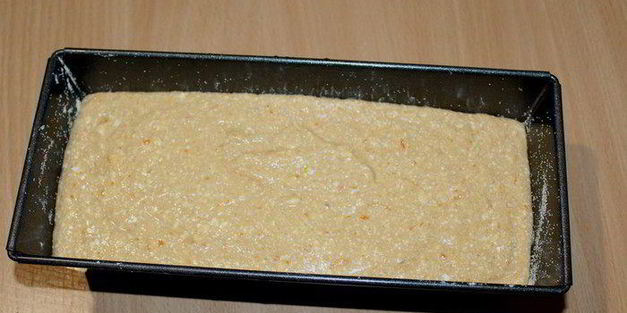 кекс с хурмой