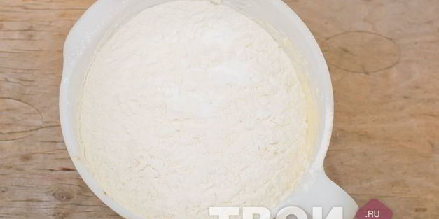 кекс с сухофруктами