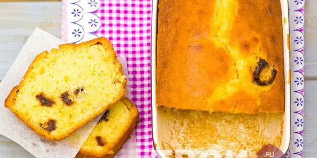 кекс с сухофруктами