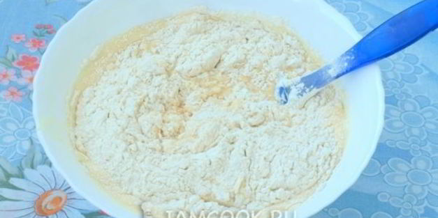 кекс с цукатами