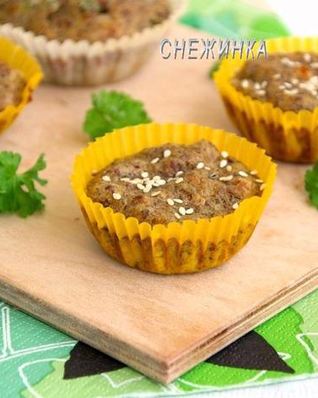 Кексы из куриных сердечек с овощами