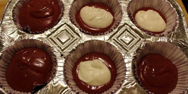 кексы red velvet с сюрпризом