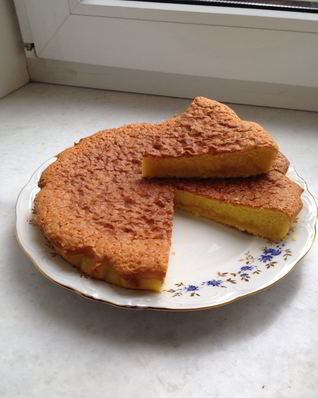 Лимонный кекс с ликером