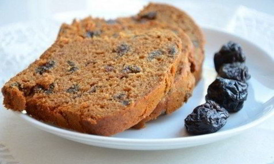 Рецепт медовый кекс с черносливом и корицей
