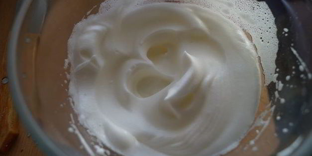 рождественские кексики с мандаринами и карамельным кремом