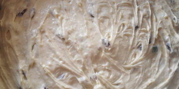 рождественский кекс с цукатами и изюмом