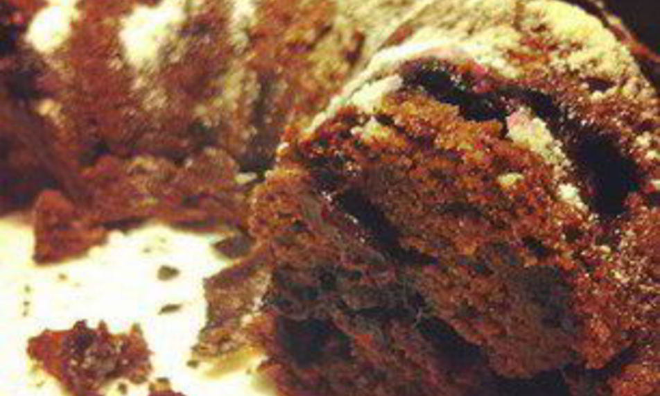 Рецепт шоколадный кекс с черной смородиной