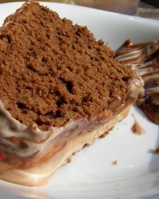 Шоколадный кекс с мраморной глазурью