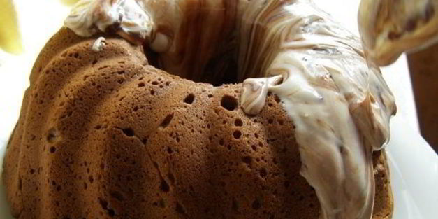 шоколадный кекс с мраморной глазурью