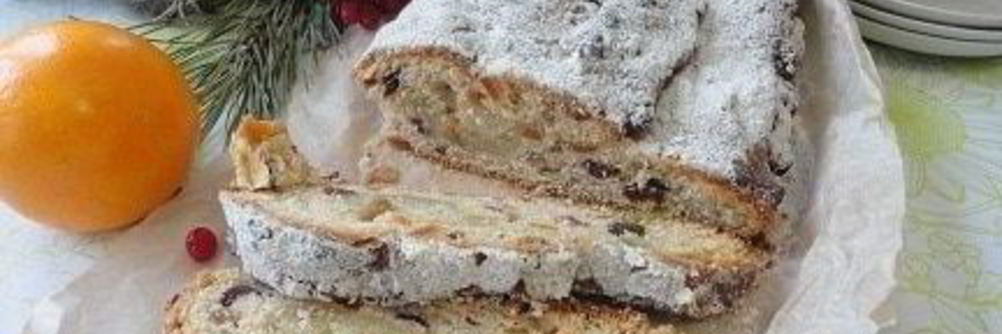 Штоллен с марципановой начинкой