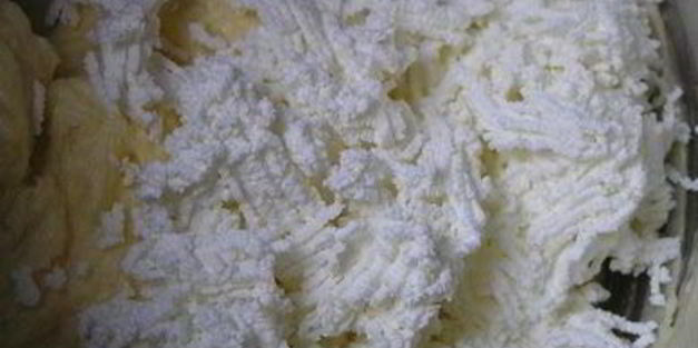 творожный кекс с вишней