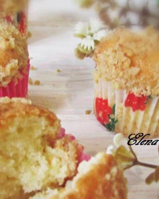 Творожные капкейки с кедровым штрейзелем