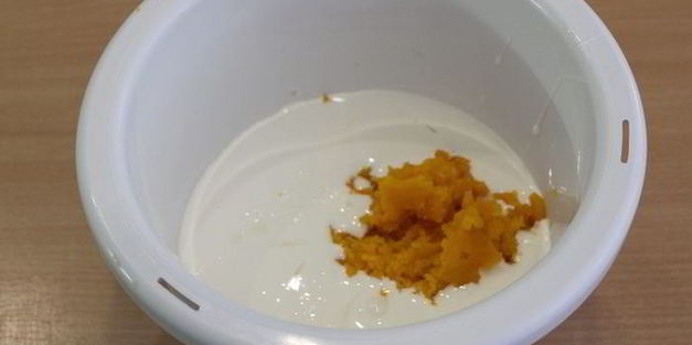 тыквенный кекс с клюквой и грецким орехом