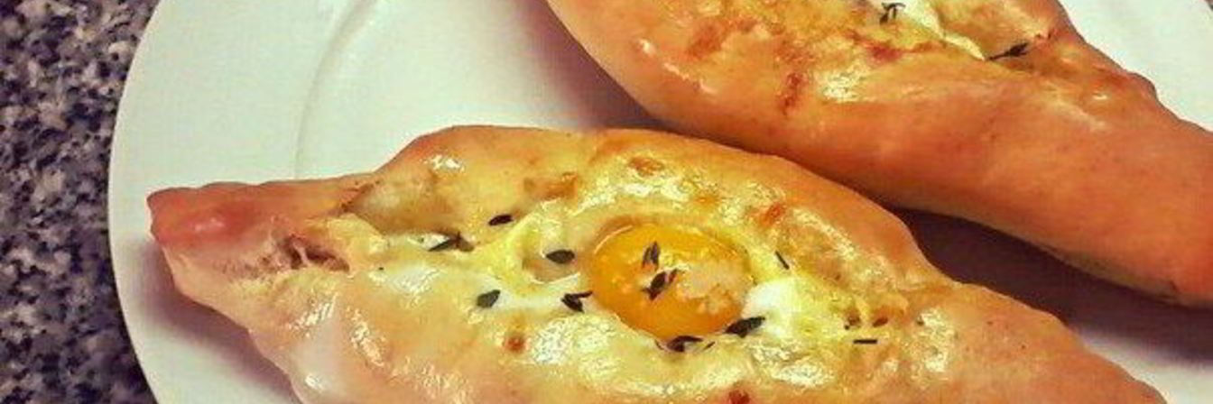 Хачапури по-аджарски