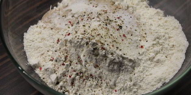 батон с оливками и грецкими орехами